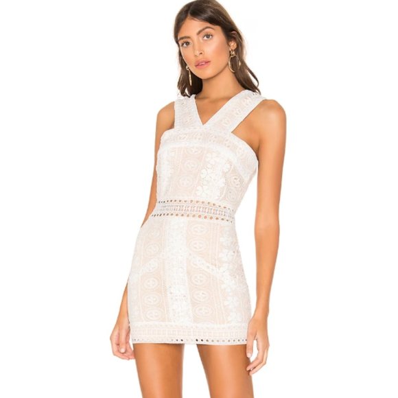 superdown Dresses & Skirts - NWOT superdown Pauline High Neck Dress in White - size small